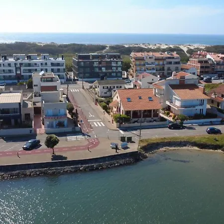 Casa Palheiro Amarelo Da Biarritz Feriehus Costa Nova